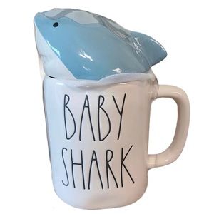 NEW! BABY SHARK mug w topper! Rae Dunn Artisan Collection by Magenta. Blue!